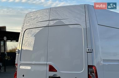 Грузовой фургон Renault Master 2023 в Дубно