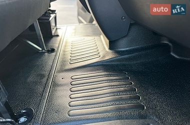 Грузовой фургон Renault Master 2023 в Дубно