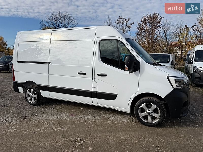 Вантажний фургон Renault Master 2020 в Тернополі