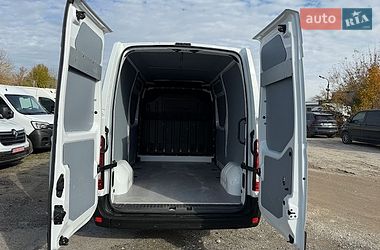 Вантажний фургон Renault Master 2020 в Тернополі