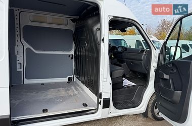 Вантажний фургон Renault Master 2020 в Тернополі
