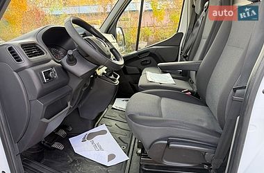 Вантажний фургон Renault Master 2020 в Тернополі