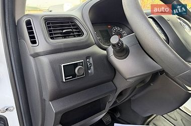Вантажний фургон Renault Master 2020 в Тернополі