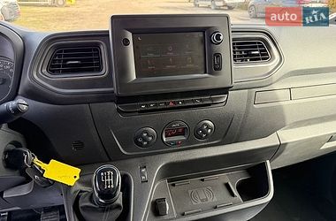 Вантажний фургон Renault Master 2020 в Тернополі