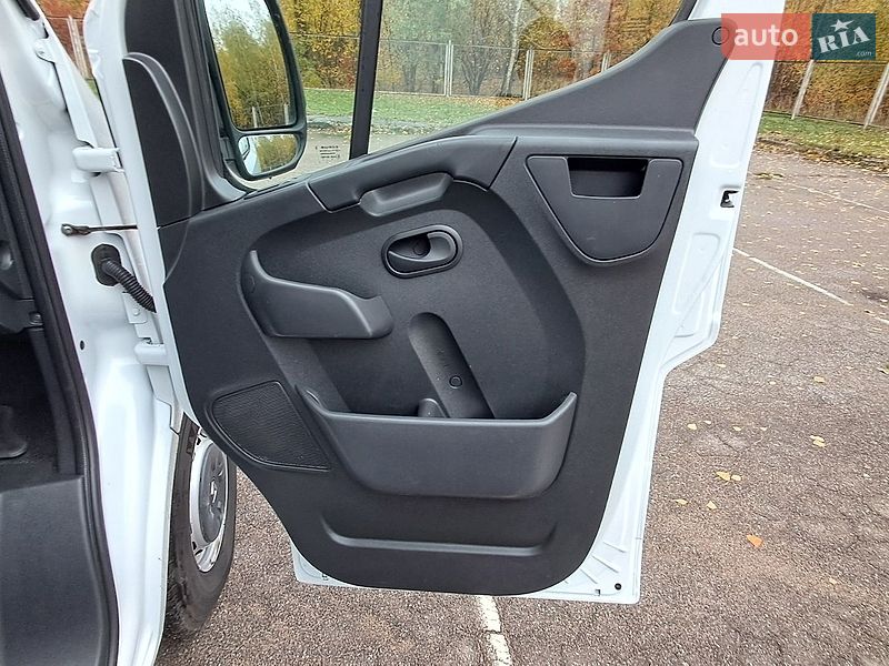 Грузовой фургон Renault Master 2019 в Бердичеве