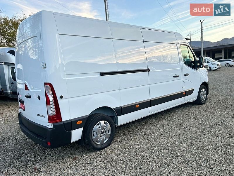 Вантажний фургон Renault Master 2021 в Хусті