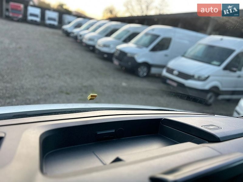 Вантажний фургон Renault Master 2021 в Хусті