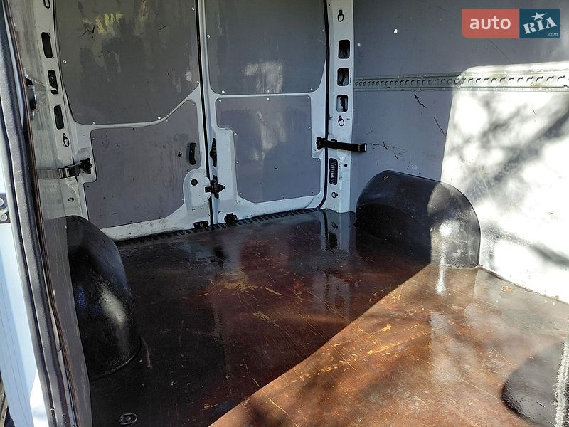 Вантажний фургон Renault Master 2014 в Івано-Франківську фото 11 Вантажний фургон Renault Master 2014 в Івано-Франківську