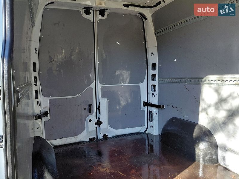 Вантажний фургон Renault Master 2014 в Івано-Франківську фото 12 Вантажний фургон Renault Master 2014 в Івано-Франківську
