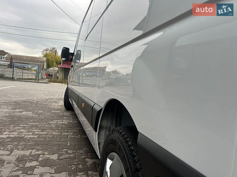 Вантажний фургон Renault Master 2019 в Бердичеві