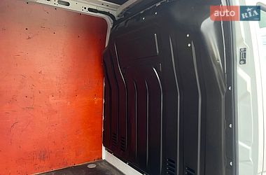 Вантажний фургон Renault Master 2019 в Бердичеві