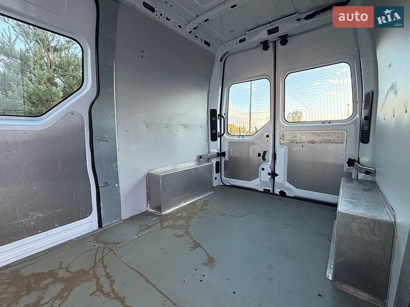 Вантажний фургон Renault Master 2022 в Ковелі