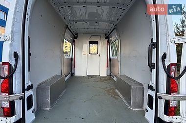 Вантажний фургон Renault Master 2022 в Ковелі