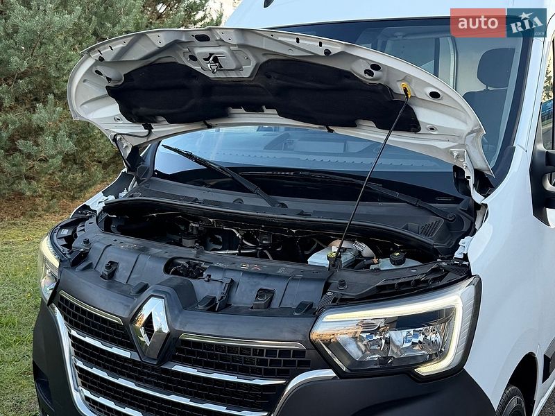 Вантажний фургон Renault Master 2022 в Ковелі