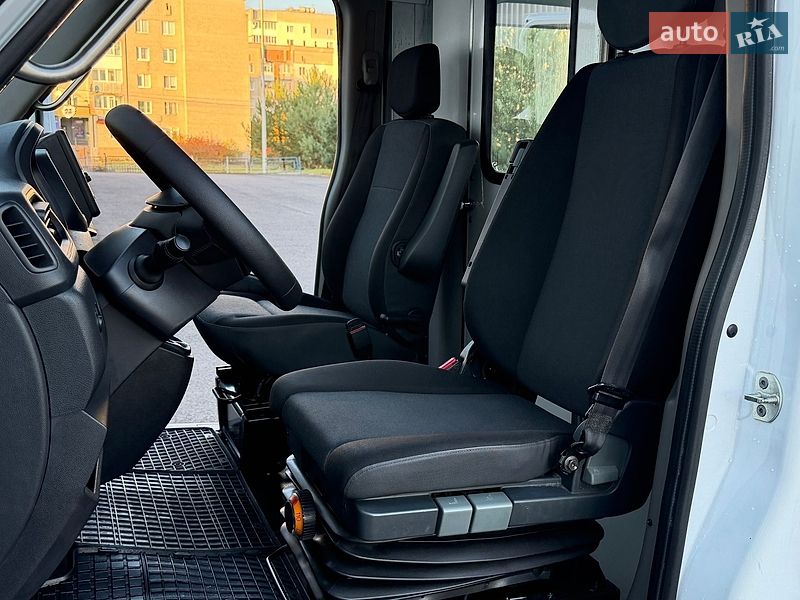 Вантажний фургон Renault Master 2022 в Ковелі