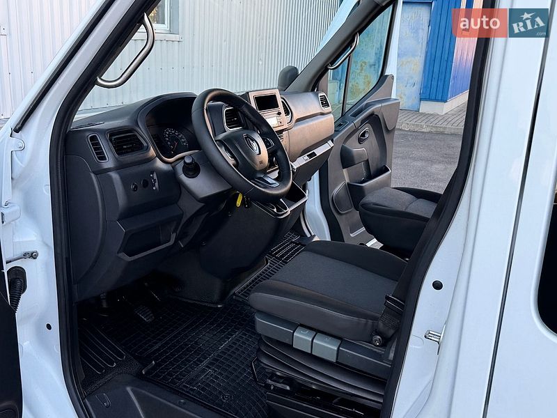 Вантажний фургон Renault Master 2022 в Ковелі