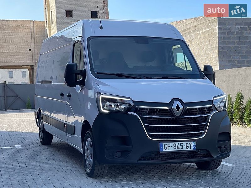 Вантажний фургон Renault Master 2022 в Дубні