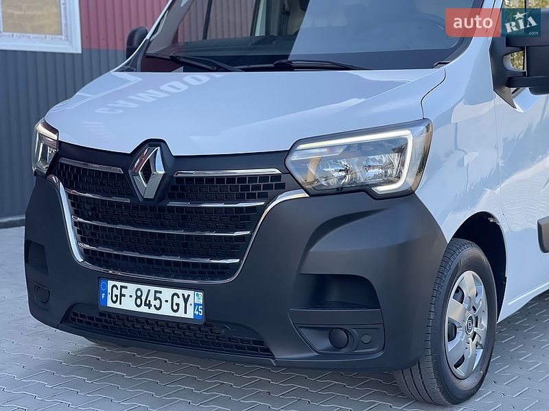 Вантажний фургон Renault Master 2022 в Дубні
