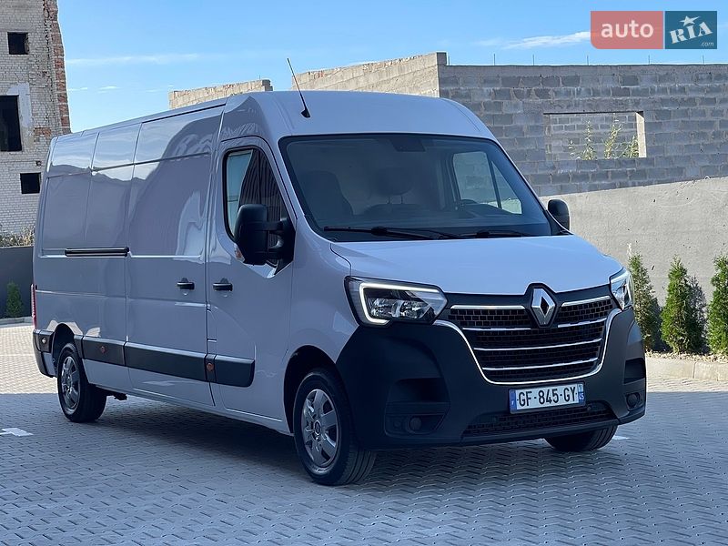 Вантажний фургон Renault Master 2022 в Дубні
