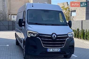 Вантажний фургон Renault Master 2022 в Дубні
