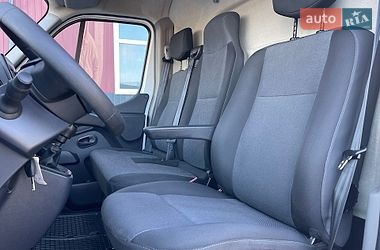 Вантажний фургон Renault Master 2022 в Дубні