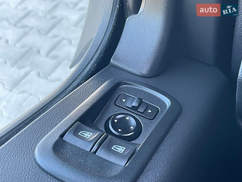 Вантажний фургон Renault Master 2022 в Дубні