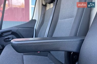 Вантажний фургон Renault Master 2022 в Дубні