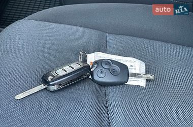Вантажний фургон Renault Master 2022 в Дубні