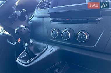 Вантажний фургон Renault Master 2022 в Дубні