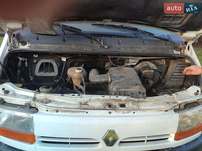 Мінівен Renault Master 1999 в Кременчуці