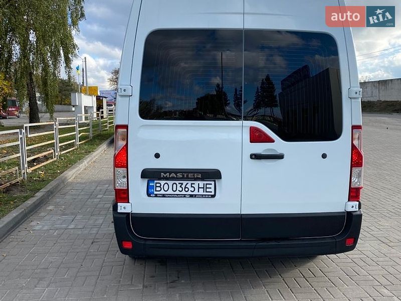 Мінівен Renault Master 2013 в Тернополі