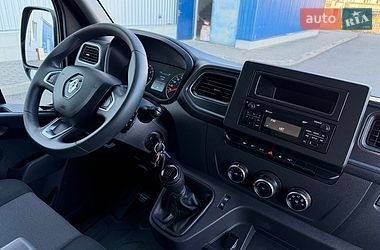 Вантажний фургон Renault Master 2022 в Хмельницькому
