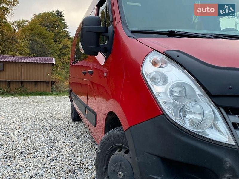 Грузопассажирский фургон Renault Master 2015 в Заречье