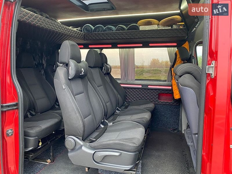 Грузопассажирский фургон Renault Master 2015 в Заречье