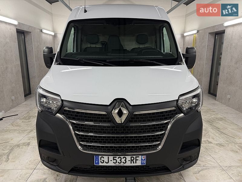 Грузовой фургон Renault Master 2022 в Полтаве