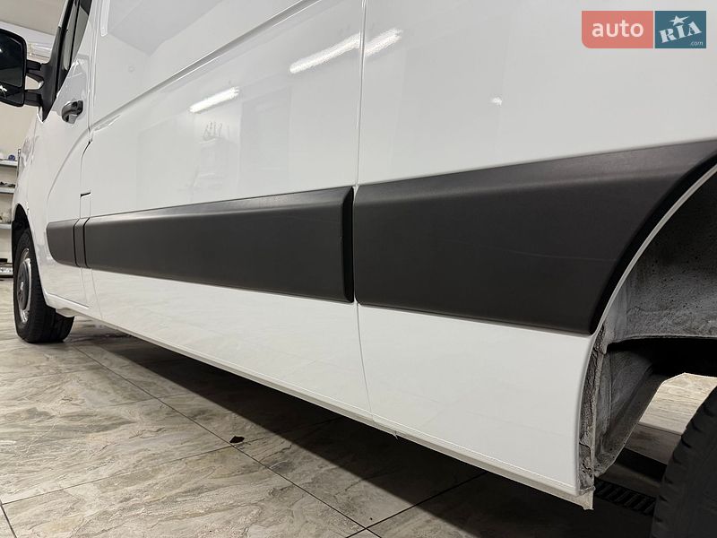 Грузовой фургон Renault Master 2022 в Полтаве