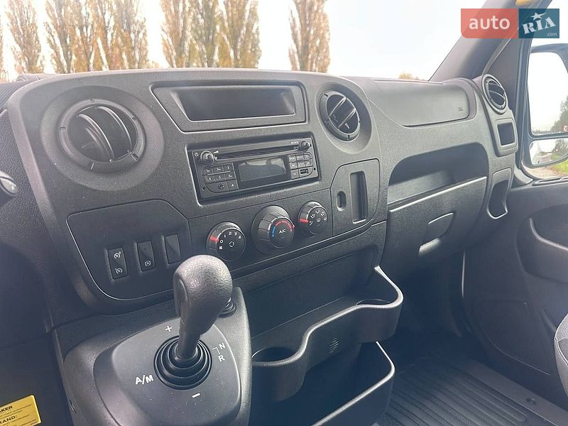 Вантажопасажирський фургон Renault Master 2019 в Дубні