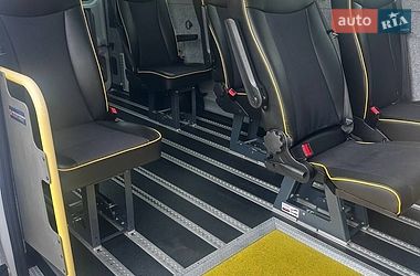 Вантажопасажирський фургон Renault Master 2019 в Дубні