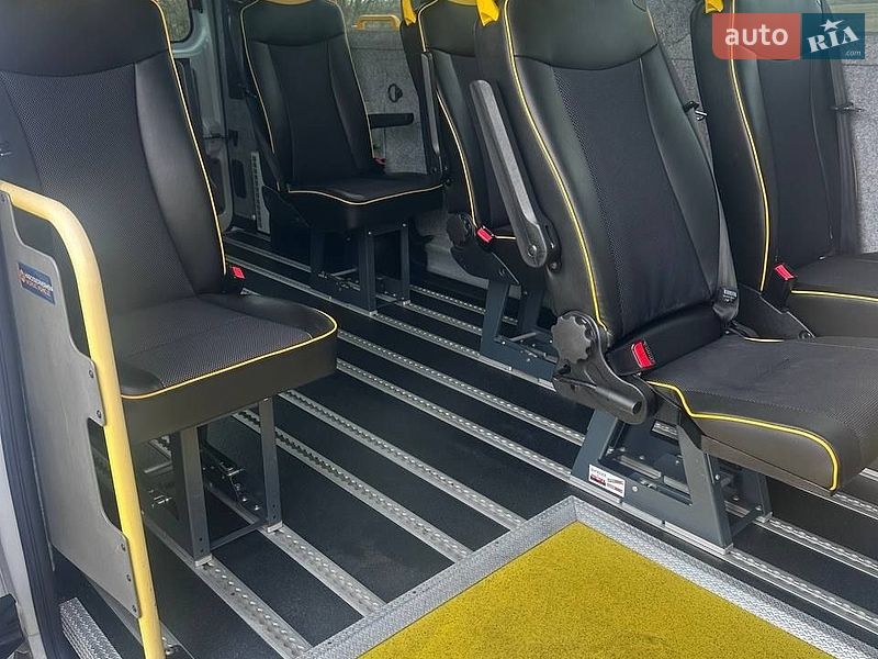 Вантажопасажирський фургон Renault Master 2019 в Дубні