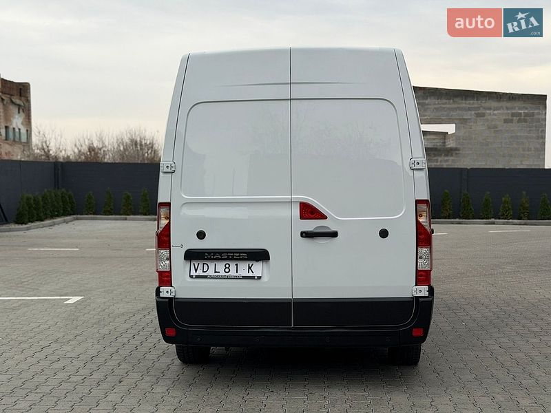 Грузовой фургон Renault Master 2018 в Дубно