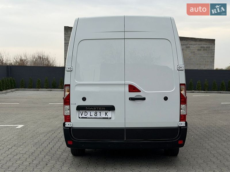 Грузовой фургон Renault Master 2018 в Дубно