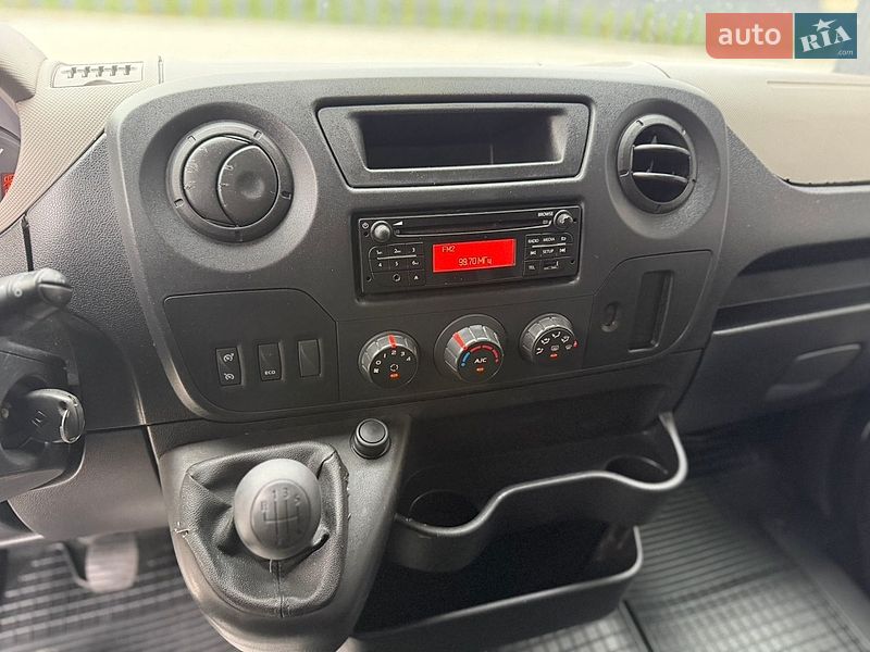 Грузовой фургон Renault Master 2018 в Дубно