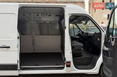 Грузовой фургон Renault Master 2018 в Дубно