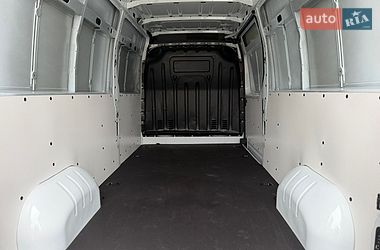 Грузовой фургон Renault Master 2018 в Дубно