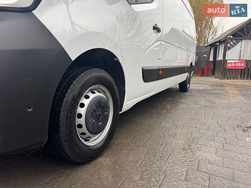 Грузовой фургон Renault Master 2022 в Луцке