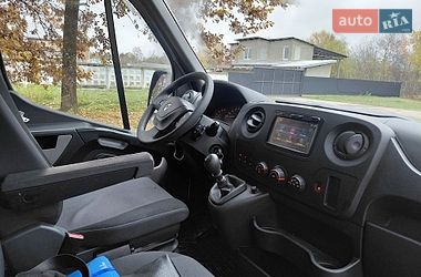 Грузовой фургон Renault Master 2017 в Ивано-Франковске