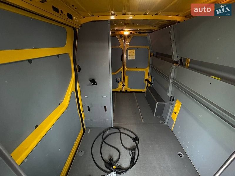 Грузовой фургон Renault Master 2021 в Виннице