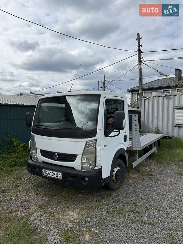 Renault Maxity 2014