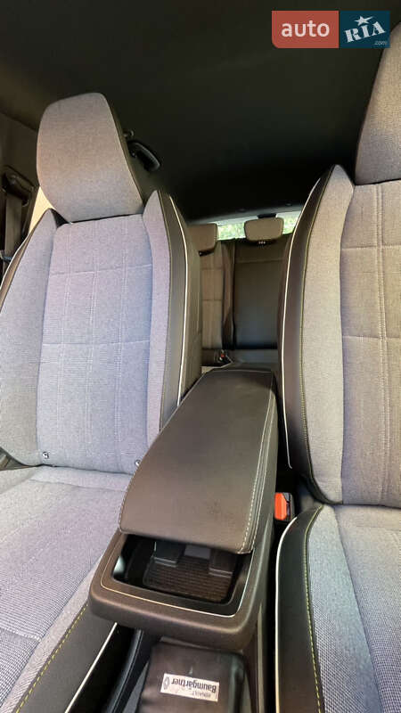 Внедорожник / Кроссовер Renault Megane E-Tech Electric 2022 в Мукачево