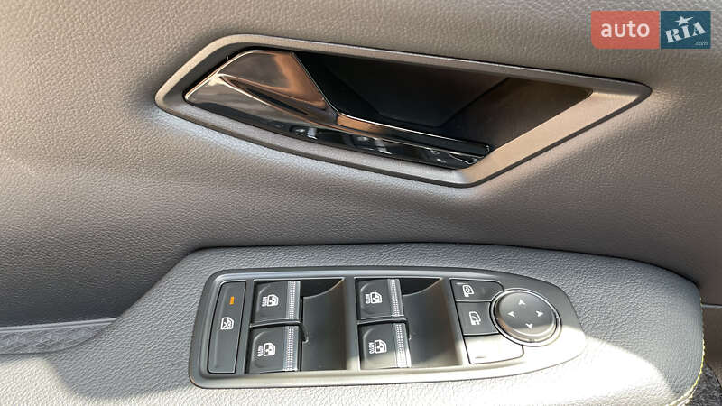 Внедорожник / Кроссовер Renault Megane E-Tech Electric 2022 в Мукачево